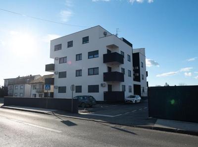 Apartman Kona - Modern Comfort With 2 Parking Spaces