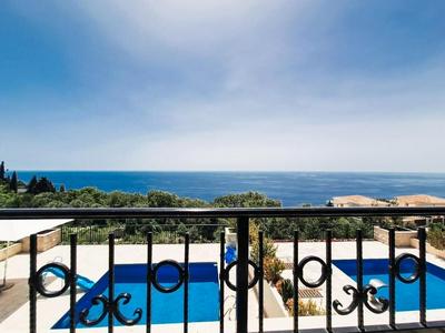 Connected Villas with Sea View
