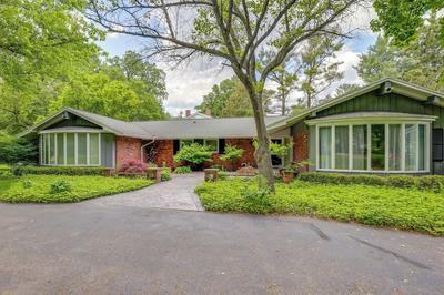 Spacious Rochester Home w/ Heated Pool & Hot Tub!