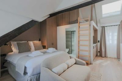 Charming and Intimate Apartment - 2br/3p - Louvre