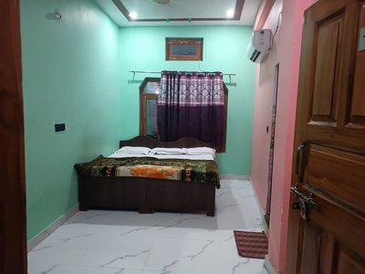 Chandrika Palace - Best Hotel Near Ram Mandir