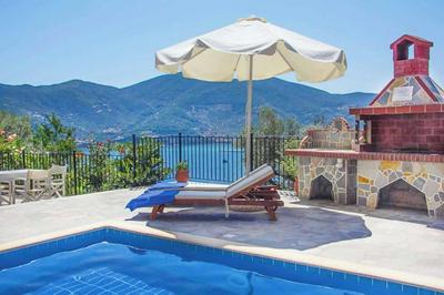 Villa Elena Glysteri