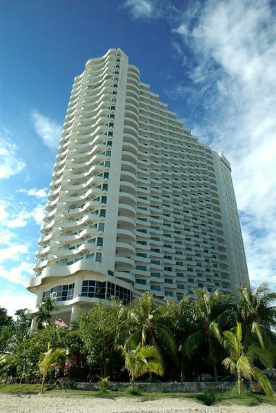 Rainbow Paradise Beach Resort