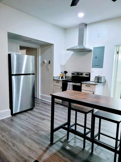Walk to Duke Campus 1 Bedroom in Trinity Park