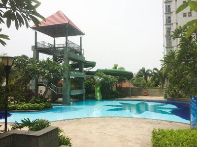 Cozy Living 1BR + 1 Apartment at Seasons City