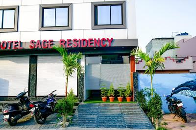 Fabhotel Sage Residency