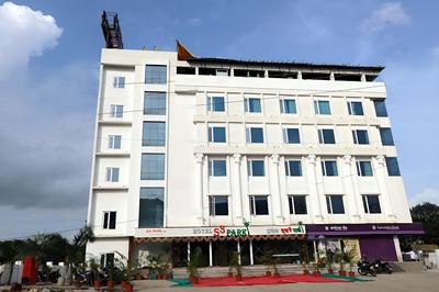 Hotel S3 Park, Ambernath