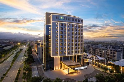 Days Hotel By Wyndham Zhoushan Hi-Tech Zone