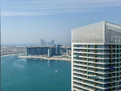 High floor Panoramic 2BR & Private Beach