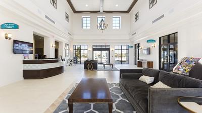 8BR Villa w Pool SPA Game Room