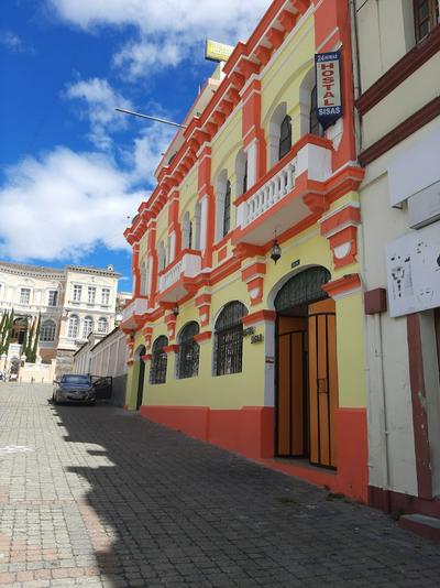 Hostal Sisas
