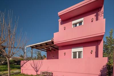 Koralia Vacation House