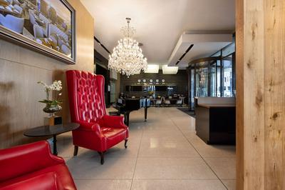 Pepperclub Hotel main