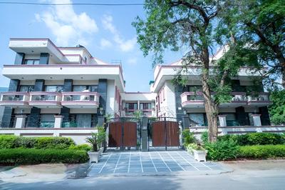 Enkay Residency V Block-Cyber City