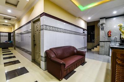 OYO 37221 Pujitha Residency