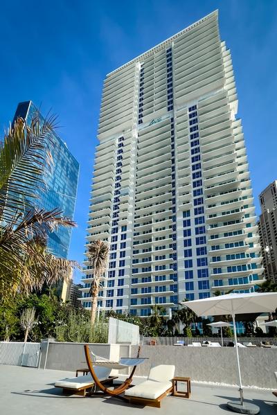 Luxury 1BR at La Vie with beautiful view
