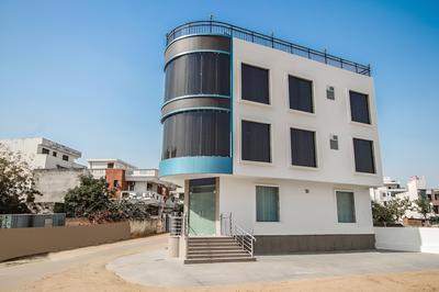 OYO 35787 Hotel Lotus