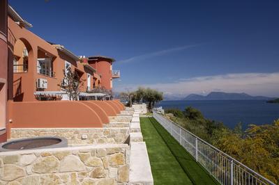 Red Tower Hotel Lefkada