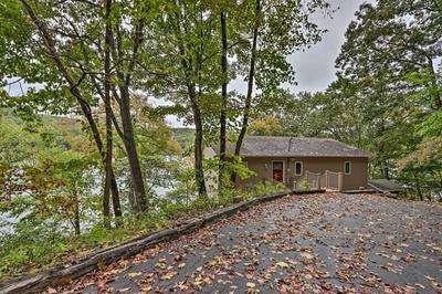 Ideally Located Home w/ Private Dock in Camdenton!