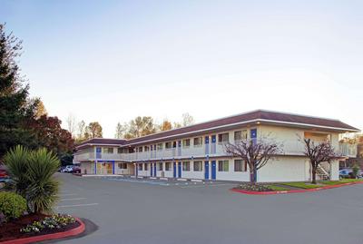 Motel 6 Troutdale, OR - Portland East, Zdjęcie 2
