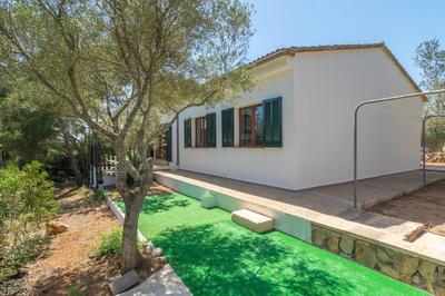 Es Ja in Cala s Almonia