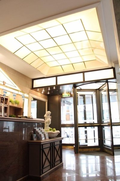 Hotel Deutsches Theater Landwehrstraße