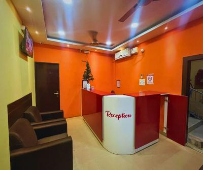 H K Residency Near Kalakshetra