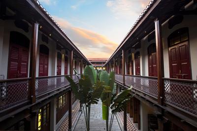 Seven Terraces Hotel