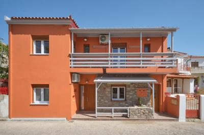 Eressian Lodgings Apartments