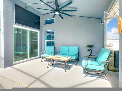 Hampton Lakes Vacation Pool Home, Photo 2