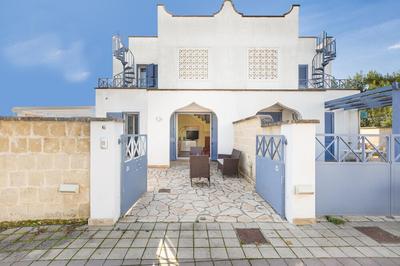 2149 Villa Elena