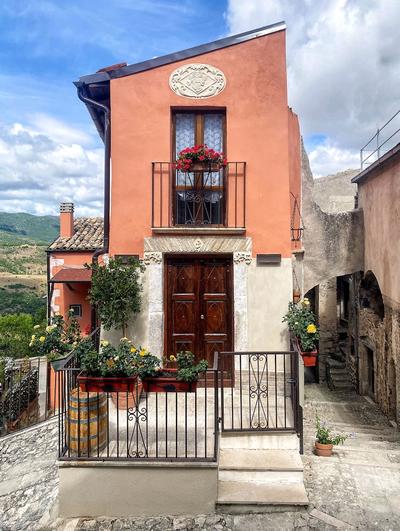 Collis Petri Relais