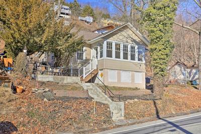 Greenwood Lake Cottage w/ Grill & Lake Access