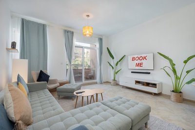 Cozy 1-bedroom Apartment for 5 in Motor City