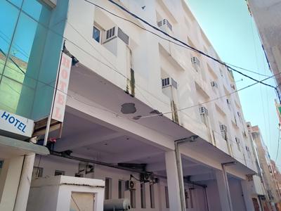 Hotel Mohan Noida