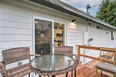 1 Mi to Winery: Clifton Escape w/ Grill & Yard!