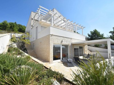 Apartment by the Beach in Dalmatia