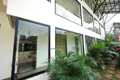 Thekkady Gavi Suites