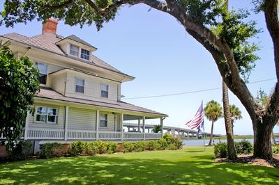 Night Swan Intracoastal B&B