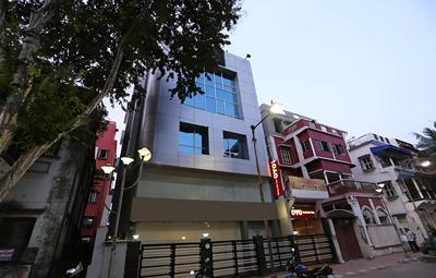 OYO 1015 Hotel Reliable Inn