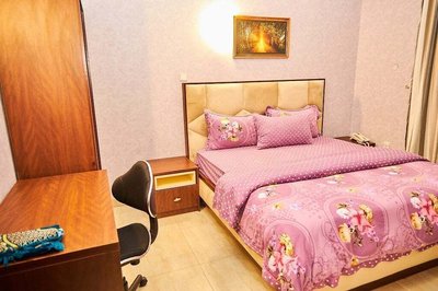 Hayatt Regency Suites