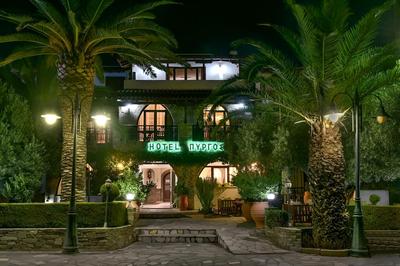 Hotel Pyrgos Boutique & Suites