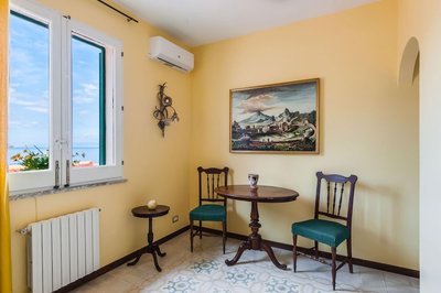 Casetta Amelia With Seaview by Wonderful Italy