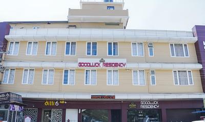 Treebo Trend Good Luck Residency