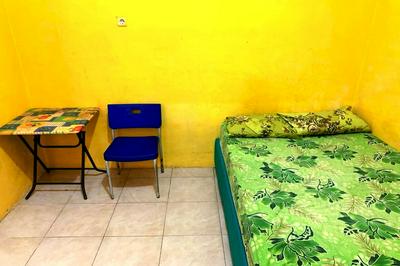 OYO 90839 Royale Prapen