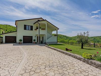 Apartment in Cerovlje Near Zarecki Waterfall