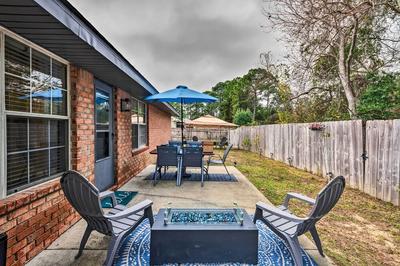 Pensacola Home w/ Private Backyard & Fire Pit