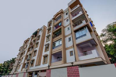 OYO 4730 Apartment Hotel Imperia Inn