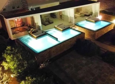 Tinos Blend Suites