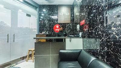 OYO 8298 Zee Residency